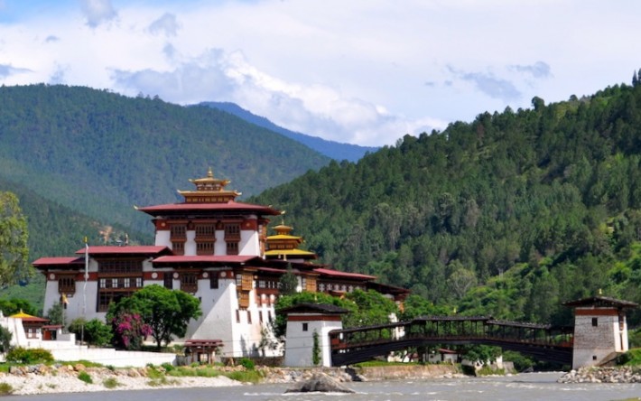 5 Nights / 6 Days Bhutan Tour